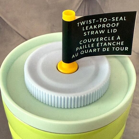 Starbucks Green Stainless Steel Tumbler Twist-To-Seal Leakproof Straw Lid NWT - Picture 4 of 6